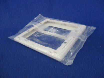 スイッチ+コンセントプレート2連用(6枚入)(新品未開封)(ホワイト) WT8112