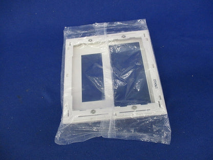 スイッチ+コンセントプレート2連用(6枚入)(新品未開封)(ホワイト) WT8112