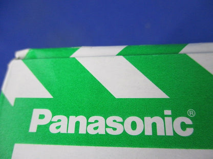 スイッチプレート2連用(5枚入)(マットホワイト)(新品未開封) WTA7102K