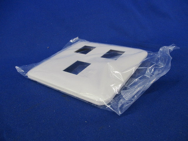 コンセントプレート3コ用(4枚入)(ホワイト)(新品未開封) WTF7073