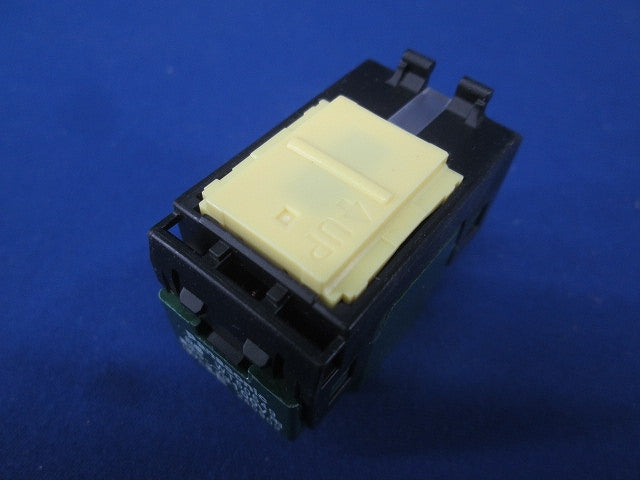 コスモシリーズワイド21 埋込ほたるスイッチE 4路 WT50549