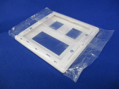 コンセントプレート5コ用(5枚入)(マットホワイト)(新品未開封) WTL7005K