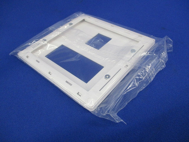 コンセントプレート4コ用(4枚入)(マットホワイト)(新品未開封) WTL7074