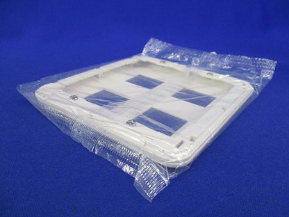 コンセントプレート4コ用(10枚入)(ホワイト)(新品未開封) WTF7004