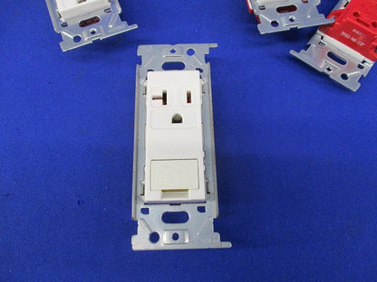 接地極付きコンセント混在セット(4個入)ピュアホワイト JEC-BN-55GE他