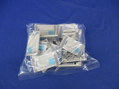 埋込トリプルスイッチ用ハンドル(18個入)(マットベージュ) WTA3023F