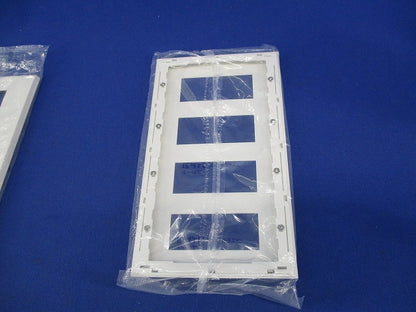 コンセントプレート4連用 12コ用(4枚入)(ホワイト)(新品未開封) WTF8012