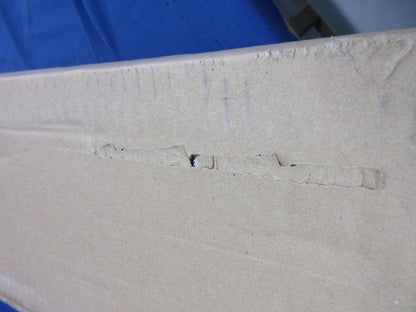 LED非常用ベースライト 一体型階段灯(昼白色)(24年製)(新品未開梱) NNCF42235LE9