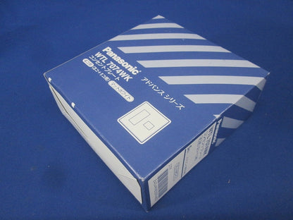 コンセントプレート 4コ用 マットホワイト 5個入 WTL7074WK-05