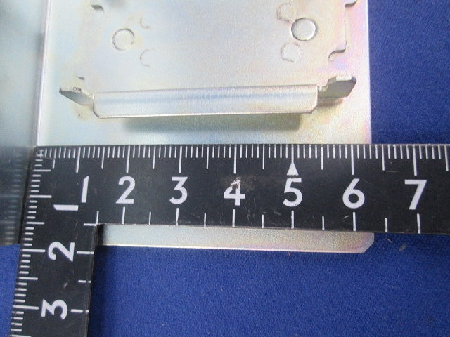 取付金具(2個入)(キズ・汚れ有) S82Y-VS10S