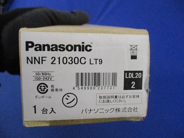 天井直付型 LEDベースライト(撮影のため開梱) NNF21030CLT9-RE8
