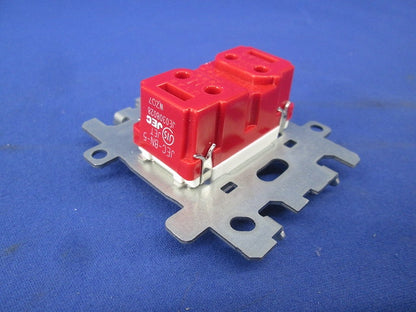 ニューマイルドビーシリーズ埋込コンセント 2P 15A 125V  他 JEC-BN-5+BS-M