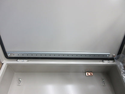 制御盤用キャビネット(撮影のため開梱) RXGB7050-20