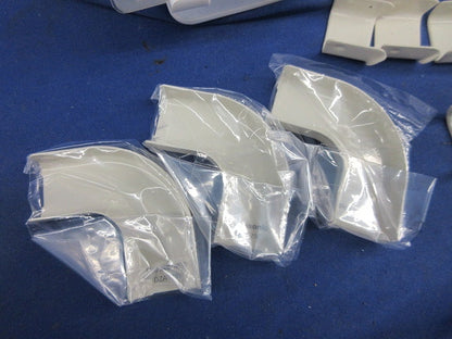 メタルモール ブッシング A型 他 DZA111E他