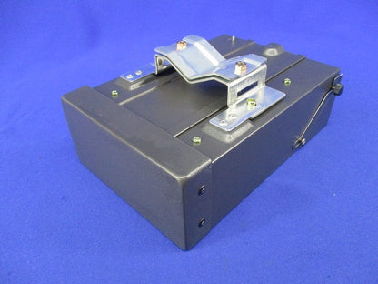 UHF-VHF帯超低雑音ブースタ LNM-401AE