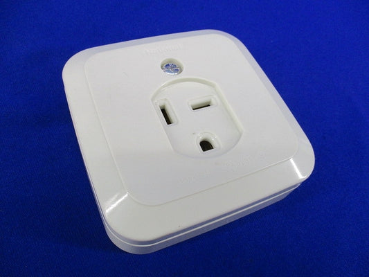 小型接地2P30A角型コンセント National WK3730