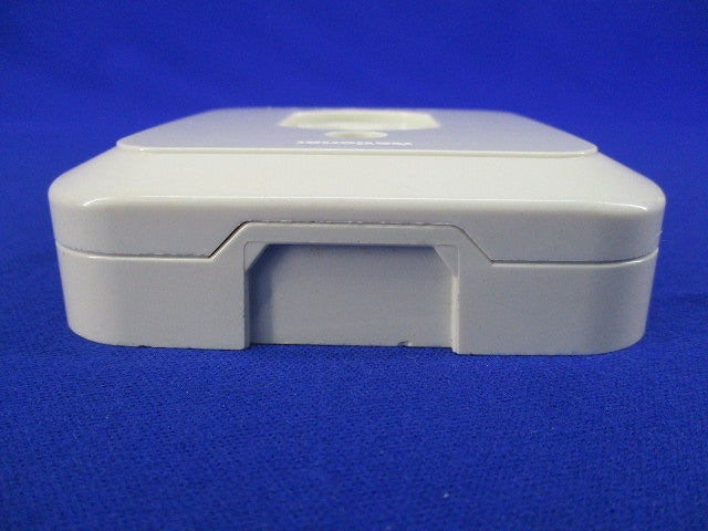 小型接地2P30A角型コンセント National WK3730