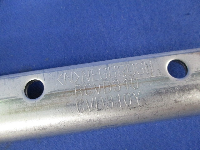 ケーブルラック 屋根形カバー止め金具(ステンレス) S-CVD310Y