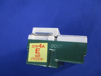 埋込パイロットスイッチE(4路)(2個入)(キズ・汚れ有)National WN5244