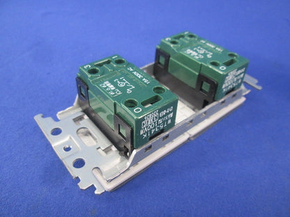 埋込ひかるスイッチB(片切)キズ・汚れ有 WT5341K他