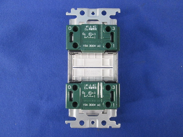 埋込ひかるスイッチB(片切)キズ・汚れ有 WT5341K他