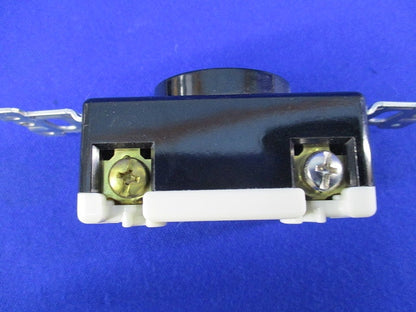 引掛埋込コンセント(3個入)(キズ・汚れ有) WF2320K