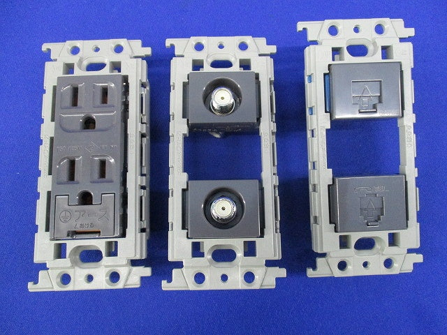 埋込マルチメディアコンセント(グレー) WCZ 9961HK081