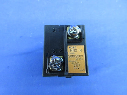 角型表示灯φ30(丸穴取付タイプ) HN2-P