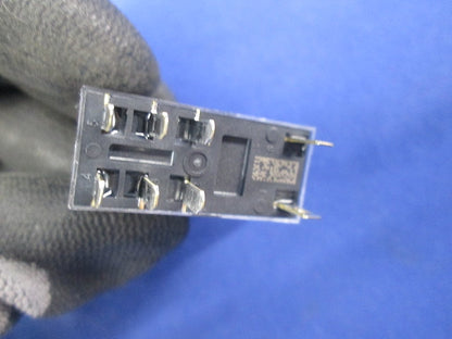 ミニパワーリレーソケットセット(2セット入)(キズ・汚れ有) G2R-2-SN+P2RF-08