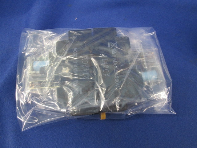 ミニパワーリレーソケットセット(2セット入)(キズ・汚れ有) G2R-2-SN+P2RF-08