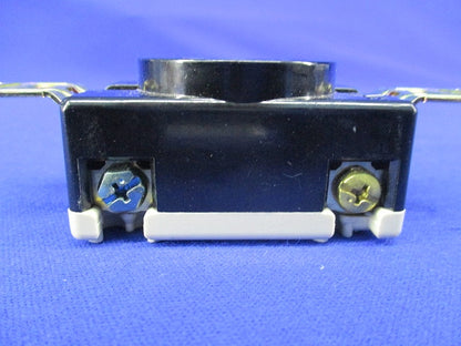 接地3P20A引掛埋込コンセント(4個入) WF2420K