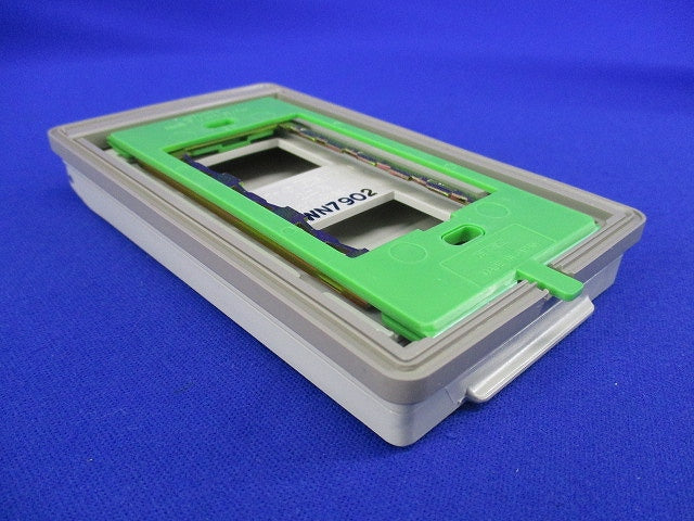 防滴プレート(2コ用 取付枠付)(3個入) WN7902