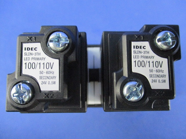集合表示灯2灯(ジャンク品) SLC30N