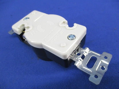 引掛埋込コンセント(4個入)ブラック WF2215K