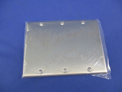 新金属カバープレート3連(取付枠付)(5枚入) WN7593