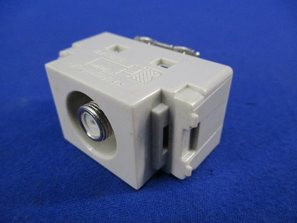 埋込ホーム用テレビコンセント 送り配線用(2個入) WCS4761K