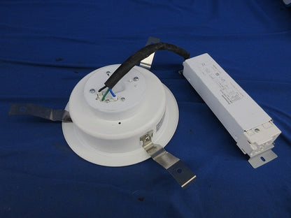 LEDダウンライトφ150(キズ・汚れ有) NDN28600S+NNK10001NLE9