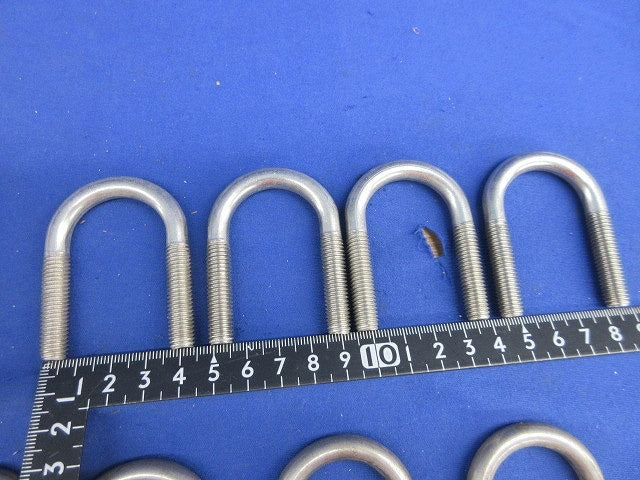 U字ボルトM8(13個入)SUS 型番不明