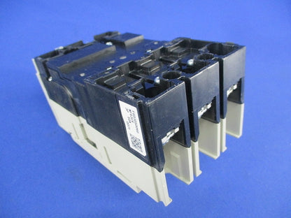 ノーヒューズブレーカ3P50A NF63-CV
