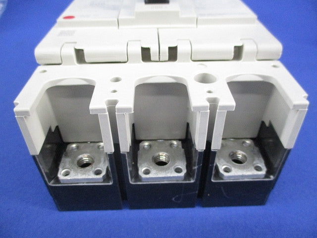 ノーヒューズブレーカ 3P200A NF250-CV