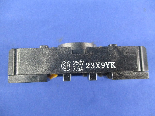 共用ソケット(2個入)(汚れ有) 8PFA
