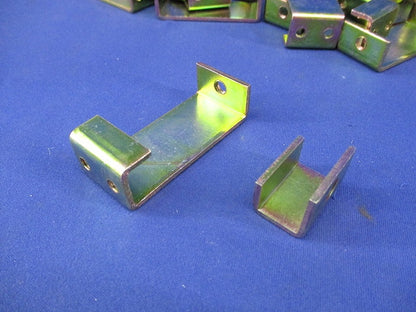 二重天井用金具 軽みぞ形鋼用(17個入) T38HB12