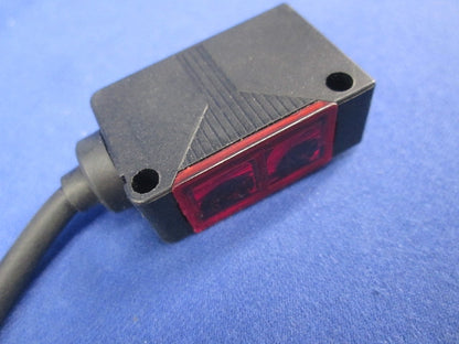 アンプ内蔵型光電センサ(近接・検知用センサ) EQ-24