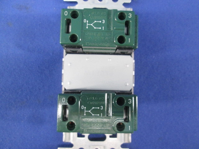 埋込換気扇スイッチセット(ホワイト) WTC525213W013