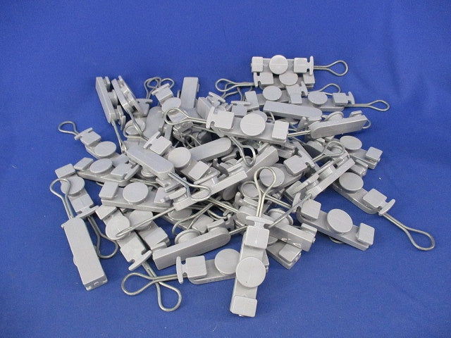 引込線引留具(48個入)(キズ・汚れ有) PVC17