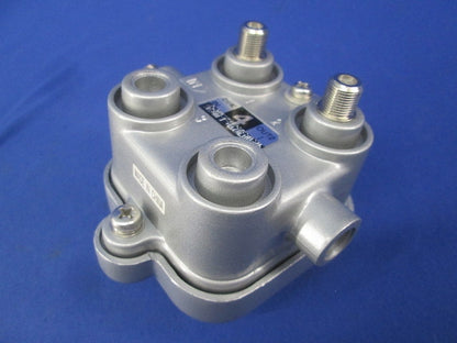 2分配器(キズ・汚れ有) WFC-772