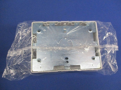 メタルモール3コ用スイッチボックス(新品未開封)(袋破れ有) DZB293W