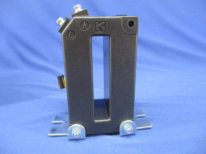計器用低圧変流器 CW-15LMS600/5A