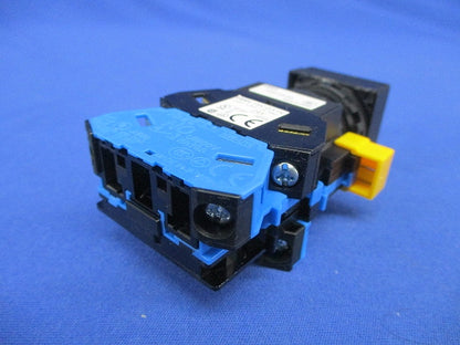 照光押ボタンスイッチ HWシリーズ φ22 角平/オルタネイト形 ピュアホワイト HW2L-A120Q4PW