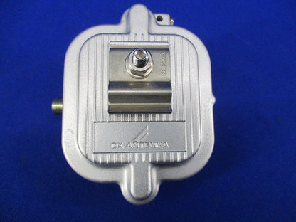 双方向UV型2分配器 CAD-72N